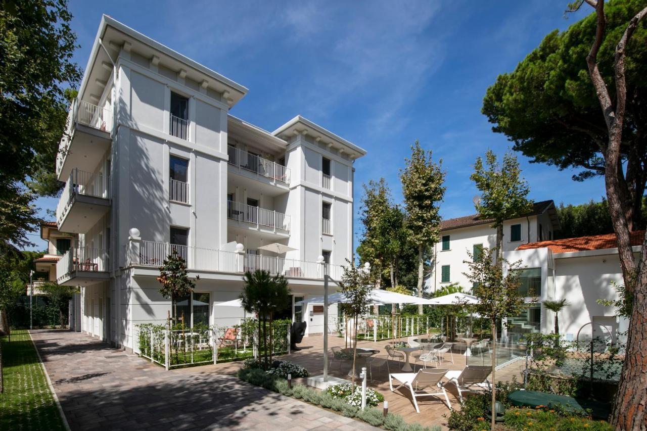 Elegance Riccione Aparthotel Exterior foto